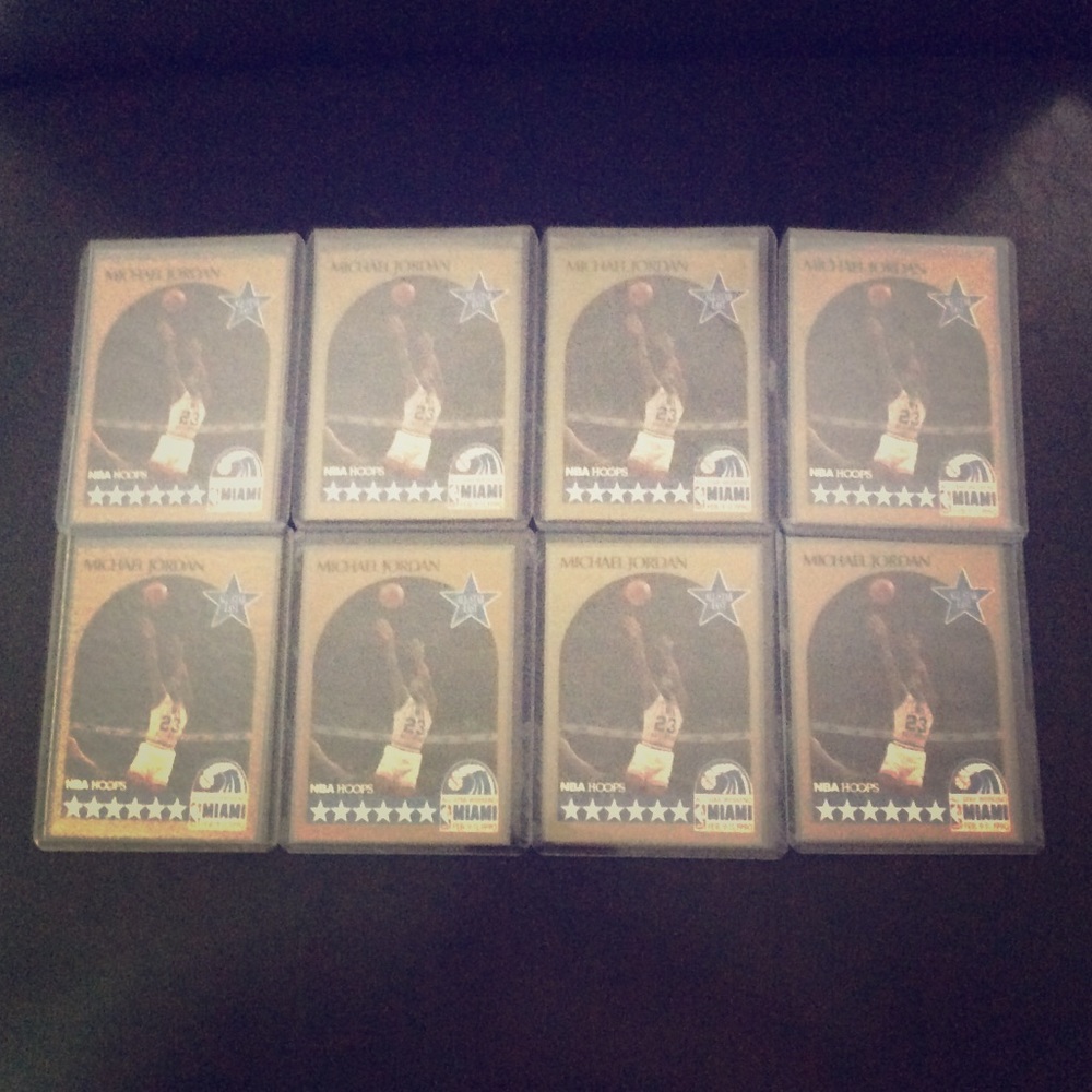Lot of 8 Michael Jordan 1990 Hoops #5 Investment